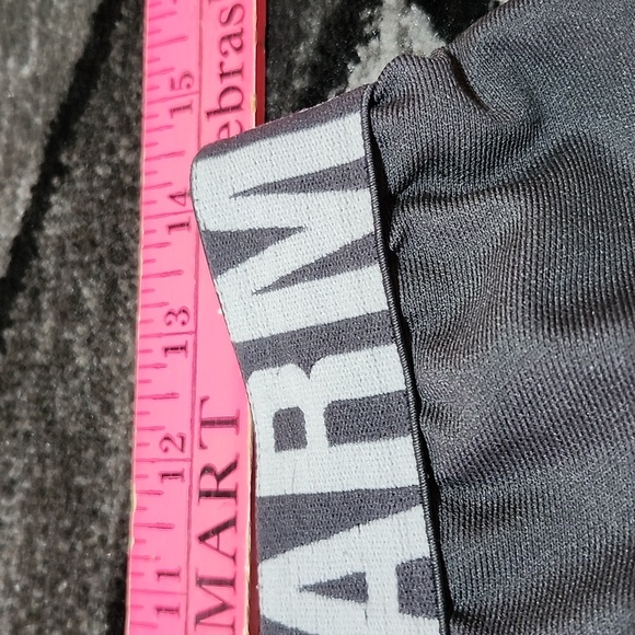 UNDER ARMOUR LOGO LOOSE-FIT HEATGEAR GRAY UNLINED DRAWSTRING ATHLETIC SHORTS - Picture 6 of 11